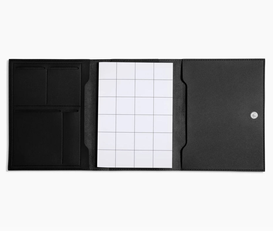 Medium Minimalist Folio V2 In Black